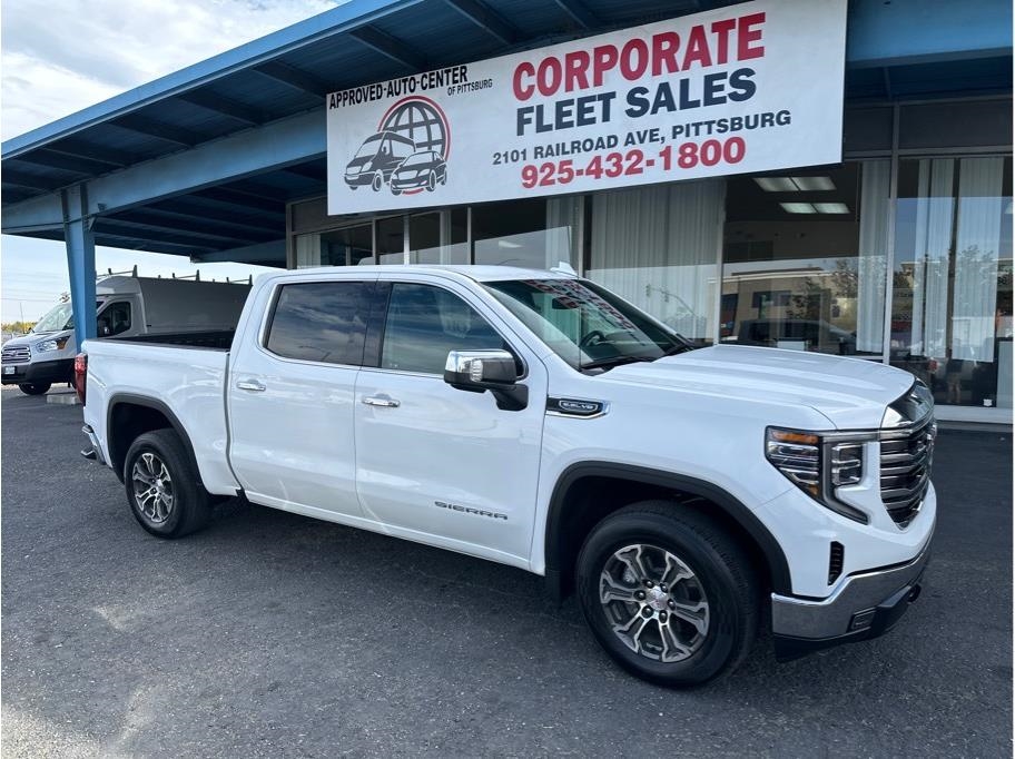 GMC Sierra 1500 SLT Crew Cab 2WD 2024