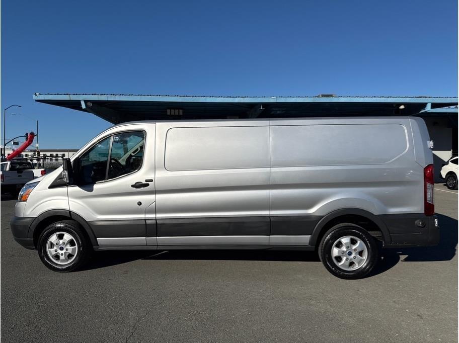 Ford Transit 250 Van Low Roof w/Sliding Pass. 148-in. WB 2017