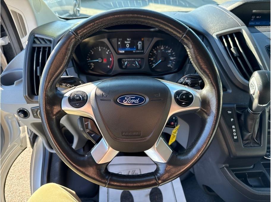 Ford Transit 250 Van Low Roof w/Sliding Pass. 148-in. WB 2017