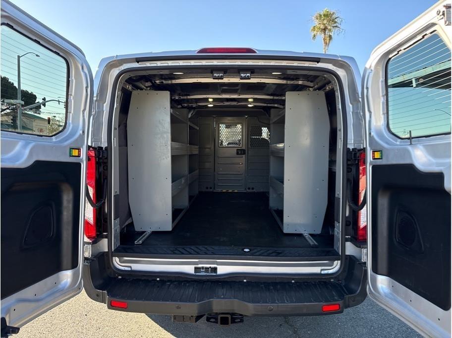 Ford Transit 250 Van Low Roof w/Sliding Pass. 148-in. WB 2017