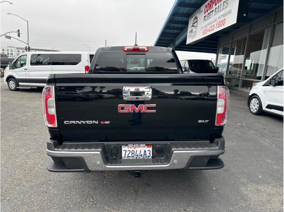 GMC Canyon SLT Crew Cab 2WD 2020