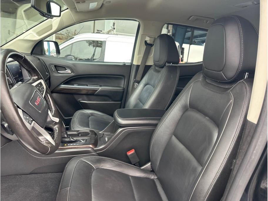 GMC Canyon SLT Crew Cab 2WD 2020