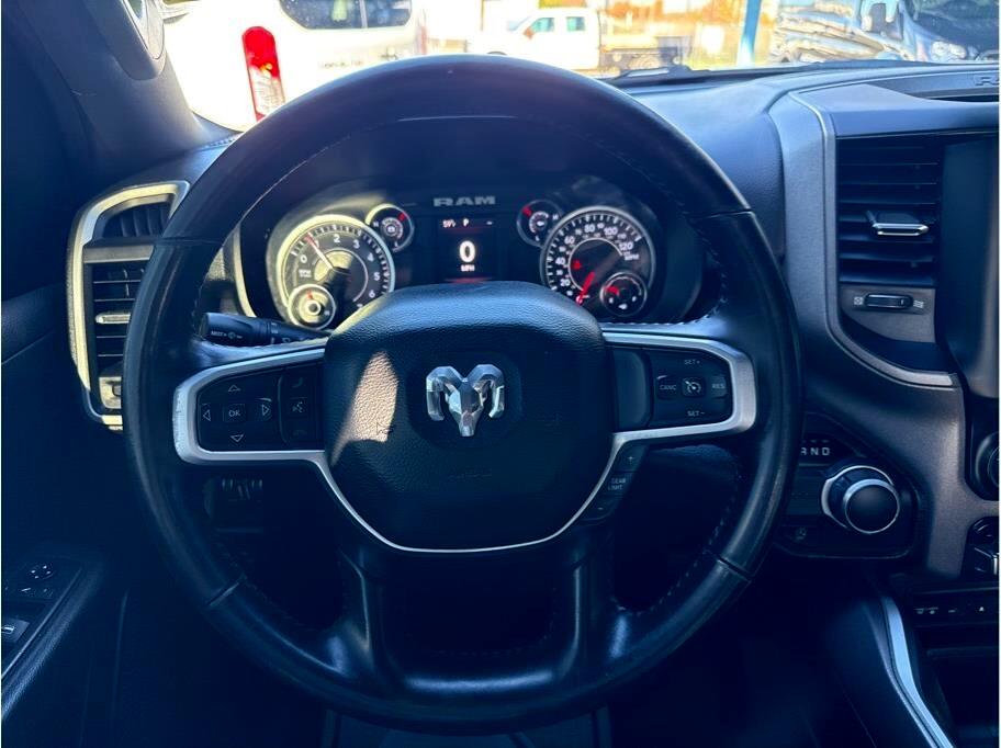 RAM 1500 Big Horn Quad Cab 2WD 2019