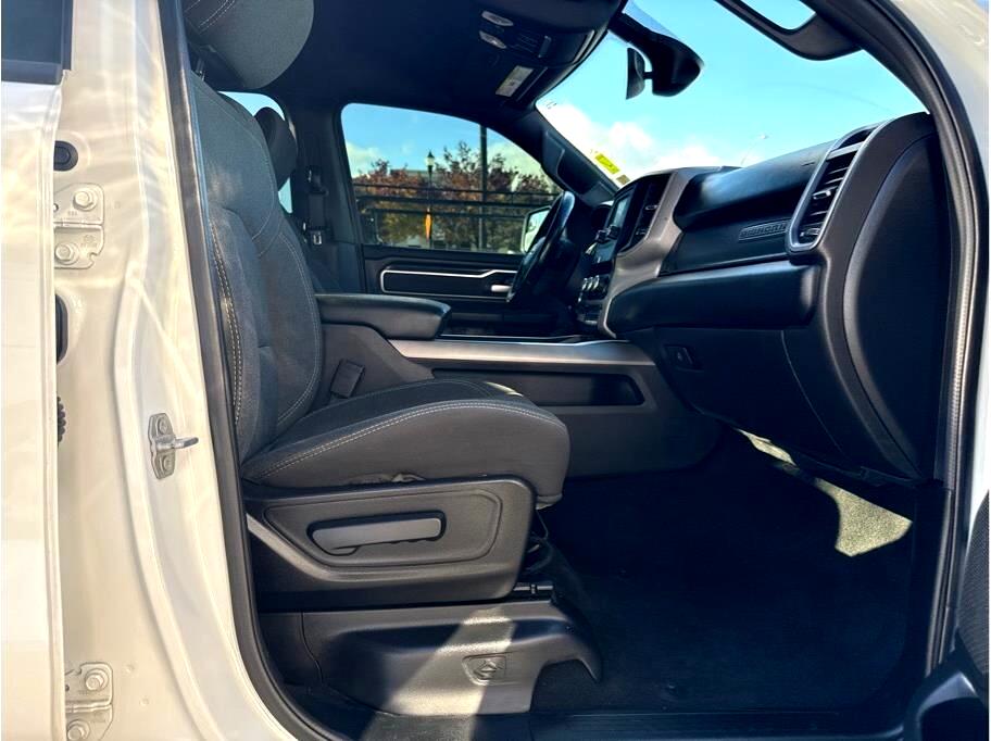 RAM 1500 Big Horn Quad Cab 2WD 2019