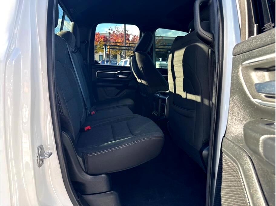 RAM 1500 Big Horn Quad Cab 2WD 2019