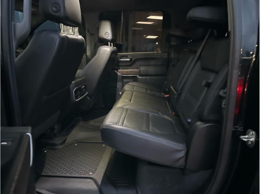 GMC Sierra 2500HD Denali Crew Cab 4WD 2021