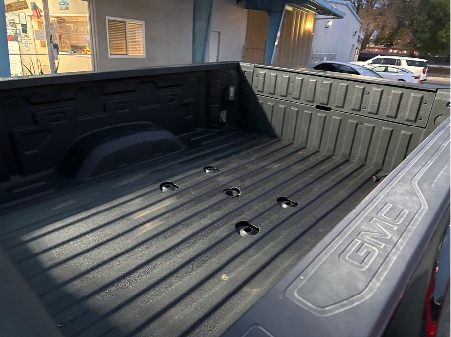 GMC Sierra 2500HD Denali Crew Cab 4WD 2021