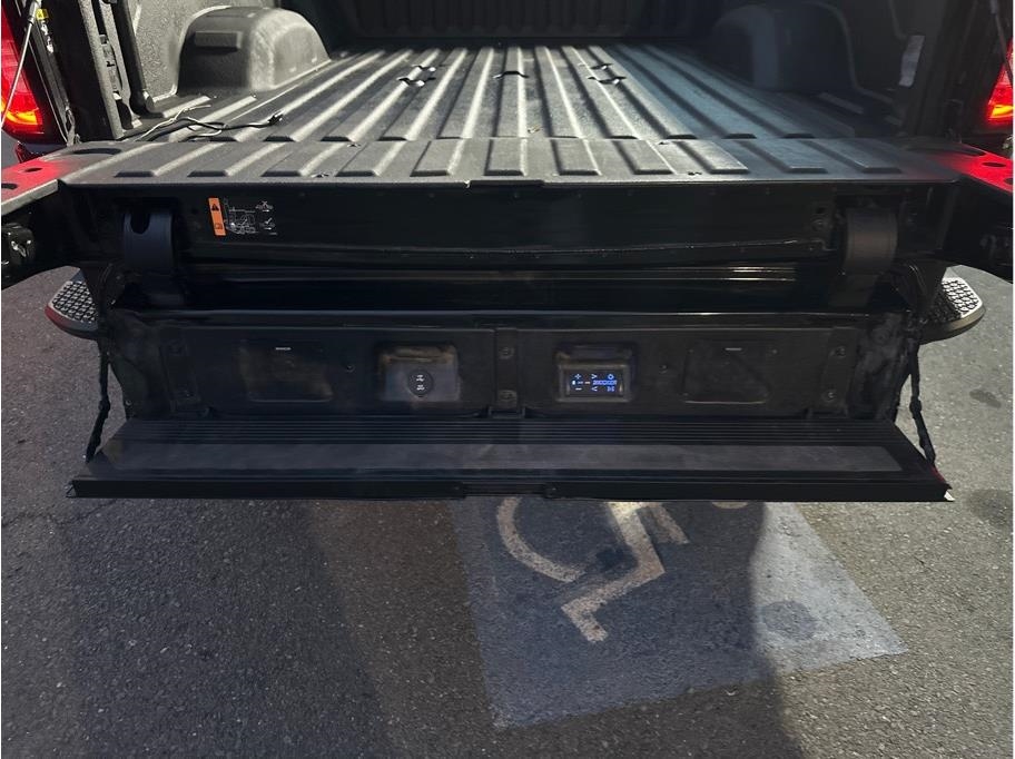 GMC Sierra 2500HD Denali Crew Cab 4WD 2021