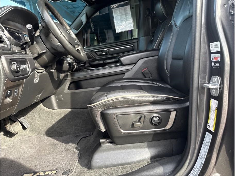 RAM 1500 Limited Crew Cab SWB 2WD 2022