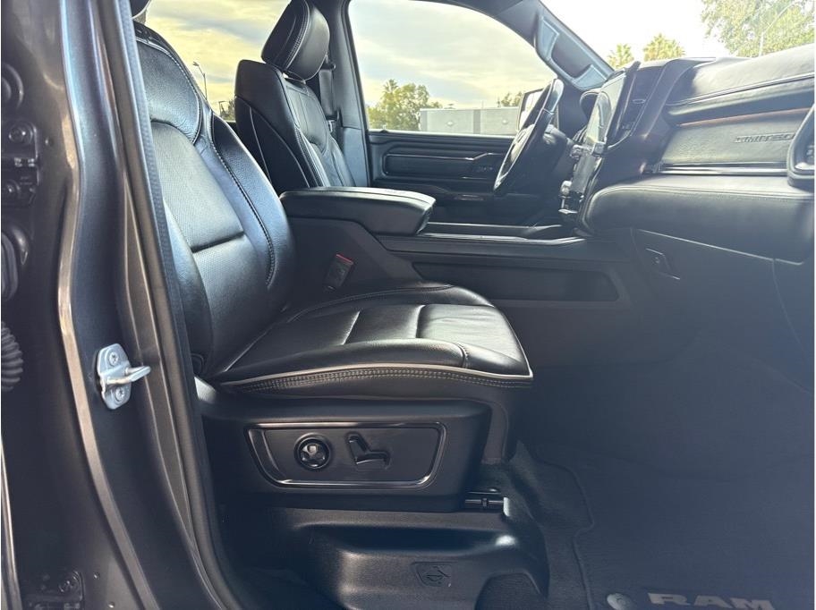 RAM 1500 Limited Crew Cab SWB 2WD 2022