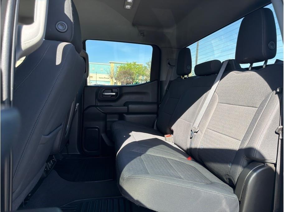 Chevrolet Silverado 1500 Limited LT Crew Cab 2WD 2022