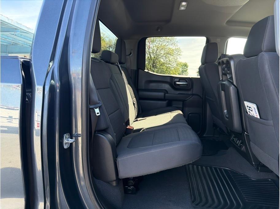 Chevrolet Silverado 1500 Limited LT Crew Cab 2WD 2022