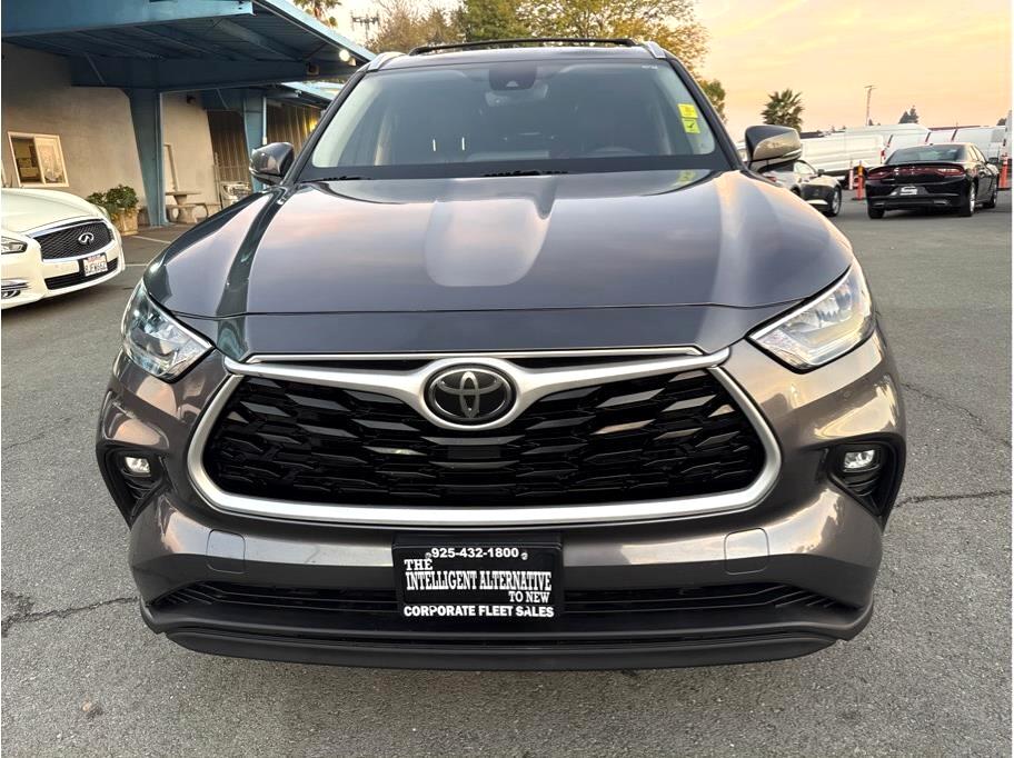 Toyota Highlander XLE Nav FWD V6 2020
