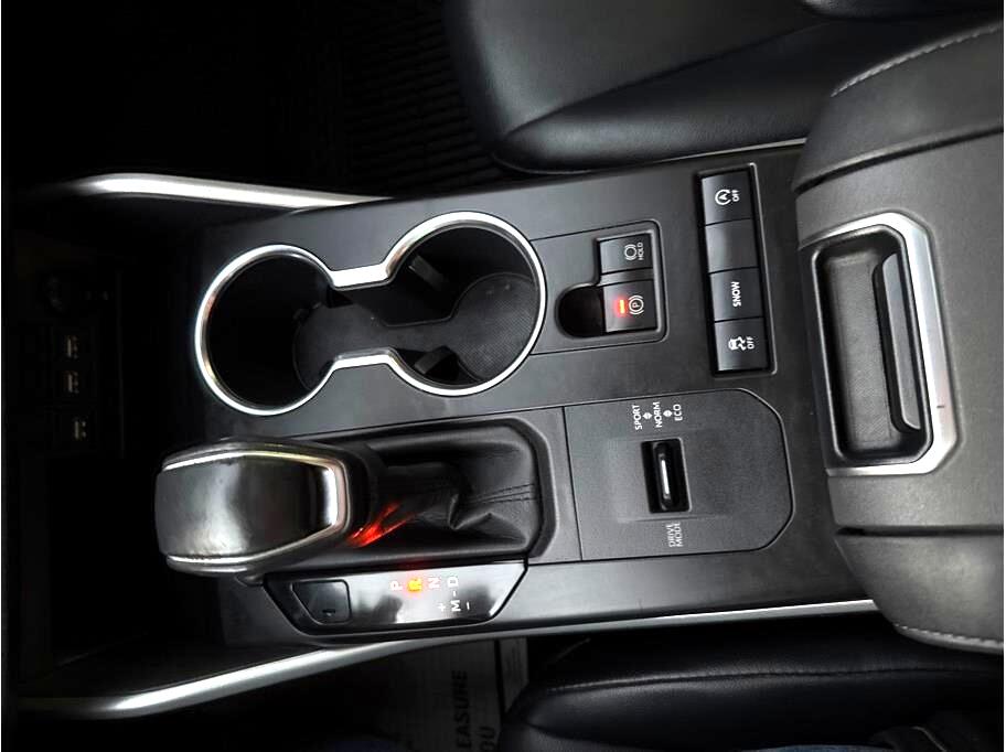 Toyota Highlander XLE Nav FWD V6 2020