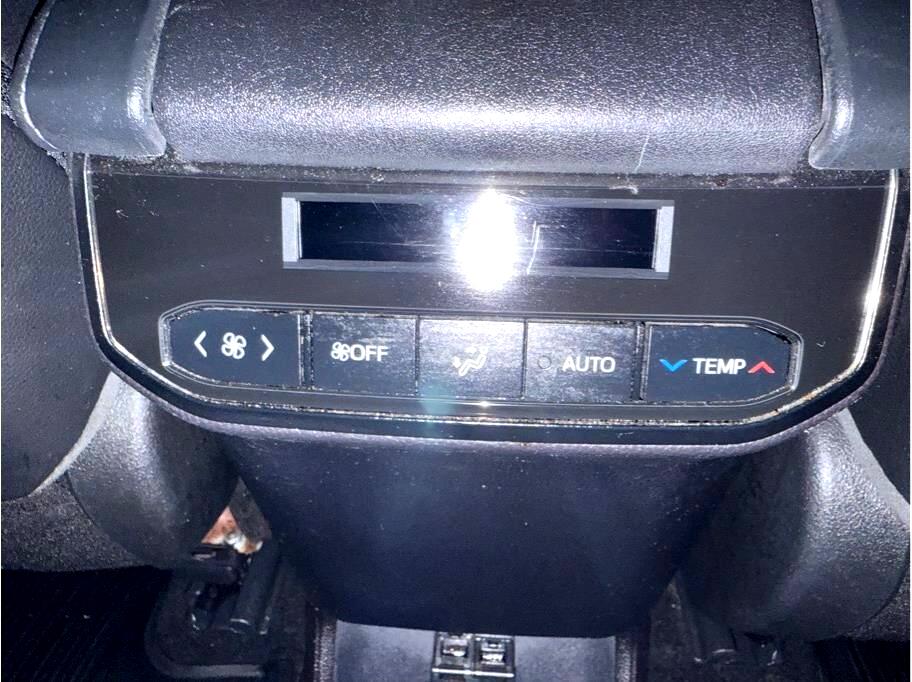 Toyota Highlander XLE Nav FWD V6 2020