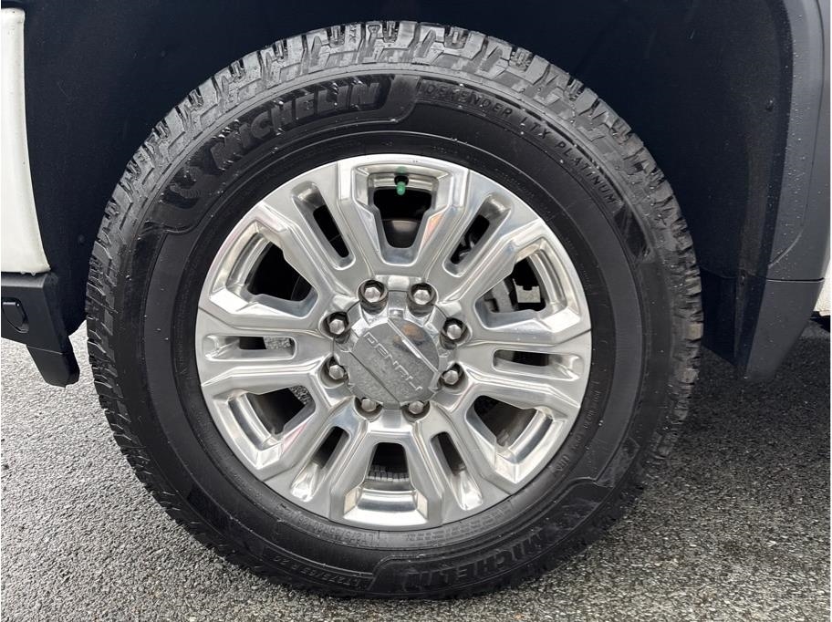 GMC Sierra 3500HD Denali Crew Cab 4WD 2020