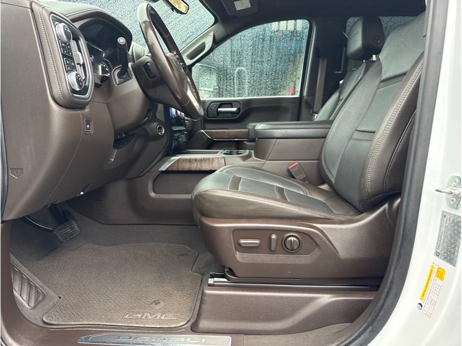 GMC Sierra 3500HD Denali Crew Cab 4WD 2020