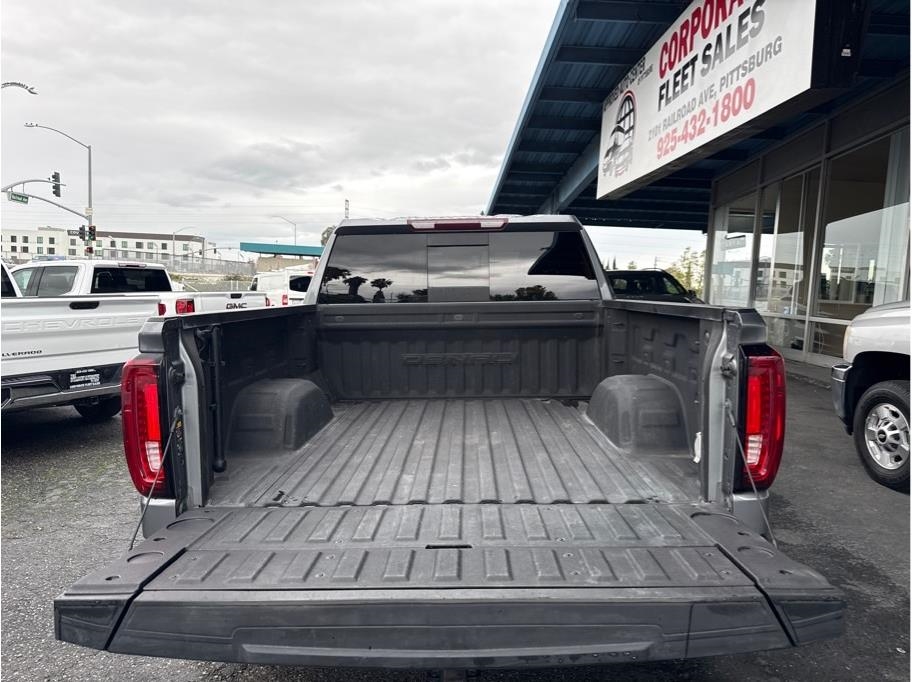 GMC Sierra 1500 Limited Denali Crew Cab 4WD 2022