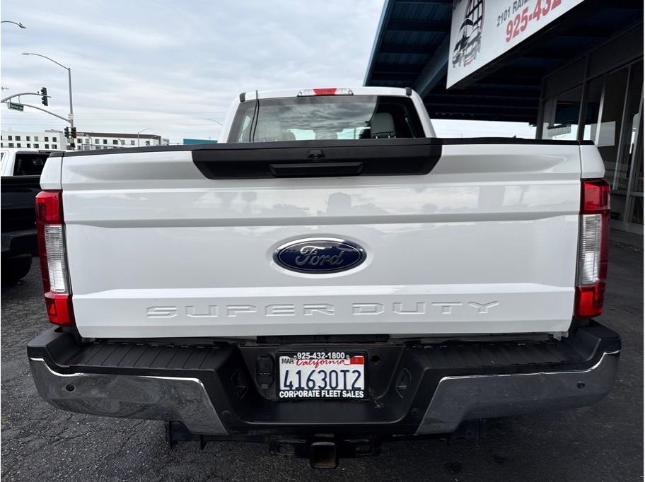 Ford F-250 SD XL Crew Cab 4WD 2019