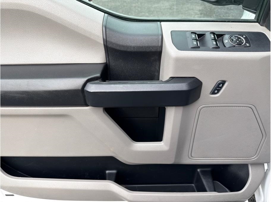 Ford F-250 SD XL Crew Cab 4WD 2019