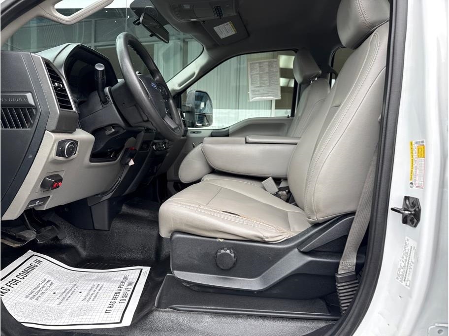 Ford F-250 SD XL Crew Cab 4WD 2019