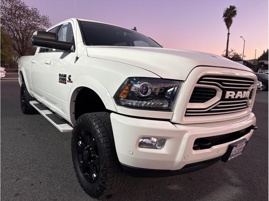RAM 2500 Laramie Crew Cab SWB 4WD 2018