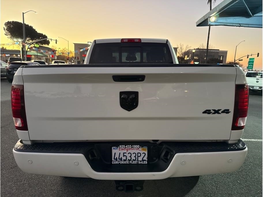 RAM 2500 Laramie Crew Cab SWB 4WD 2018