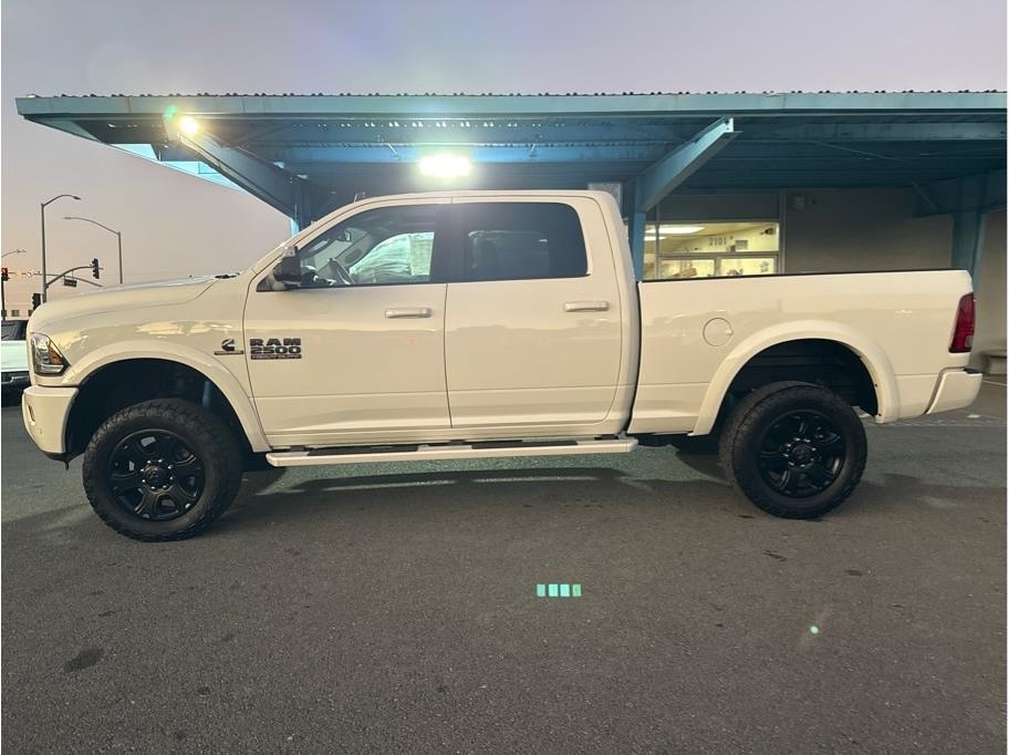 RAM 2500 Laramie Crew Cab SWB 4WD 2018