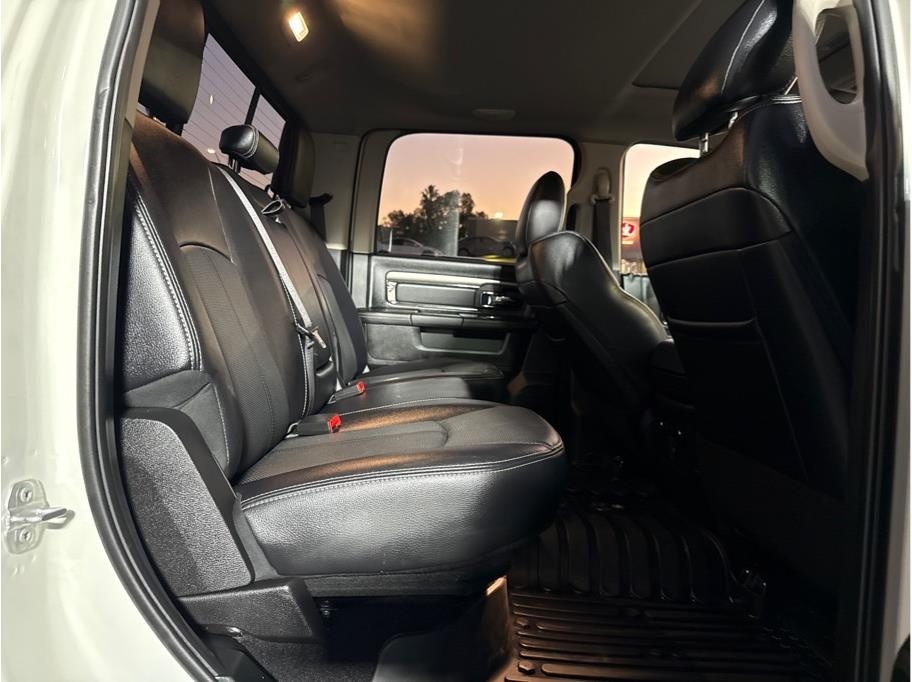 RAM 2500 Laramie Crew Cab SWB 4WD 2018