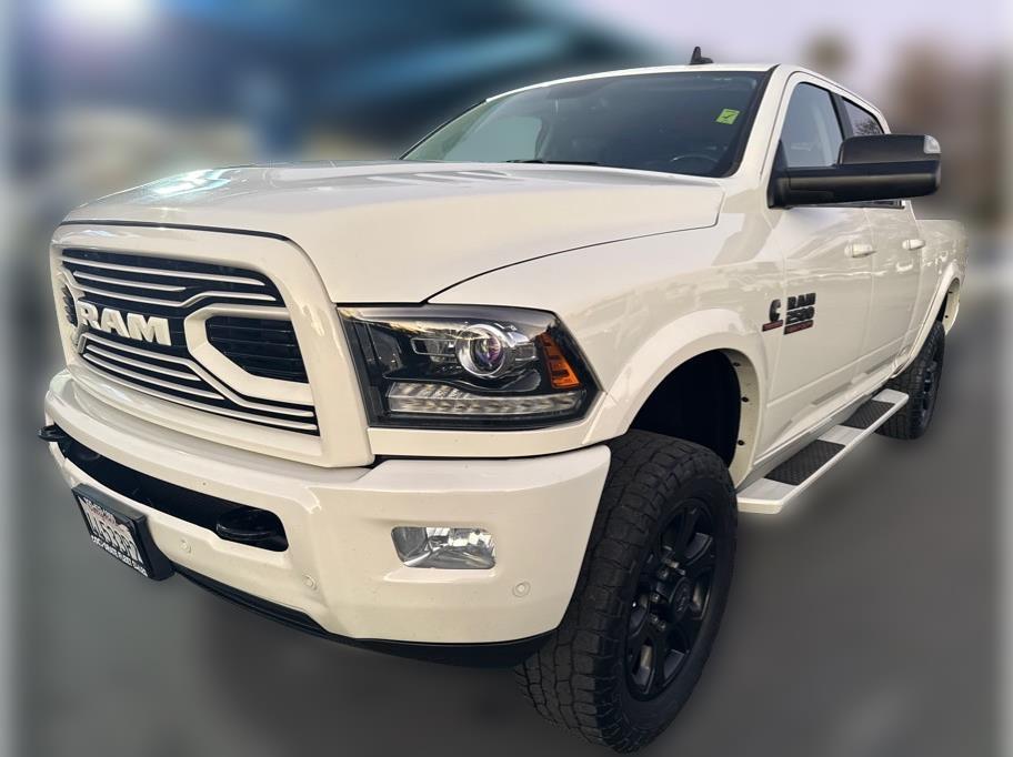RAM 2500 Laramie Crew Cab SWB 4WD 2018