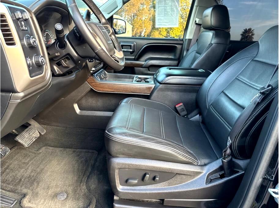 GMC Sierra 1500 Denali Crew Cab Long Box 4WD 2017