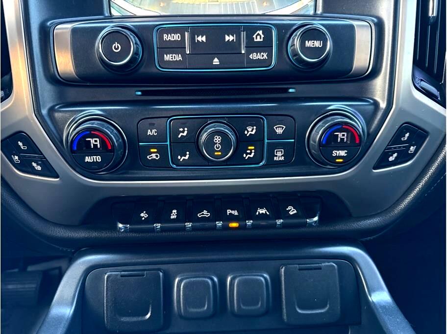 GMC Sierra 1500 Denali Crew Cab Long Box 4WD 2017