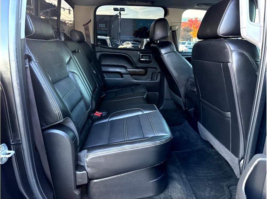 GMC Sierra 1500 Denali Crew Cab Long Box 4WD 2017