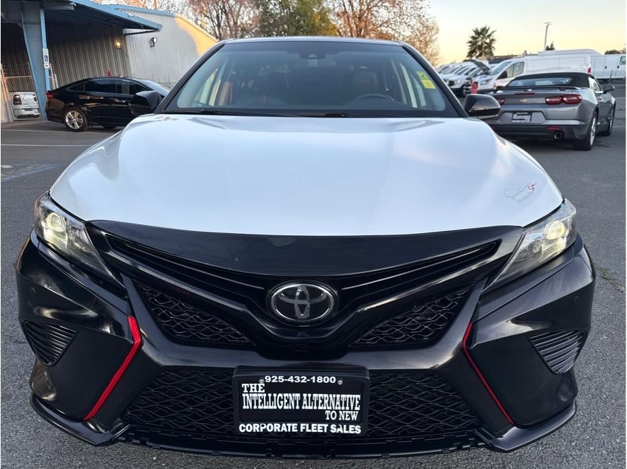 Toyota Camry XSE V6 2020