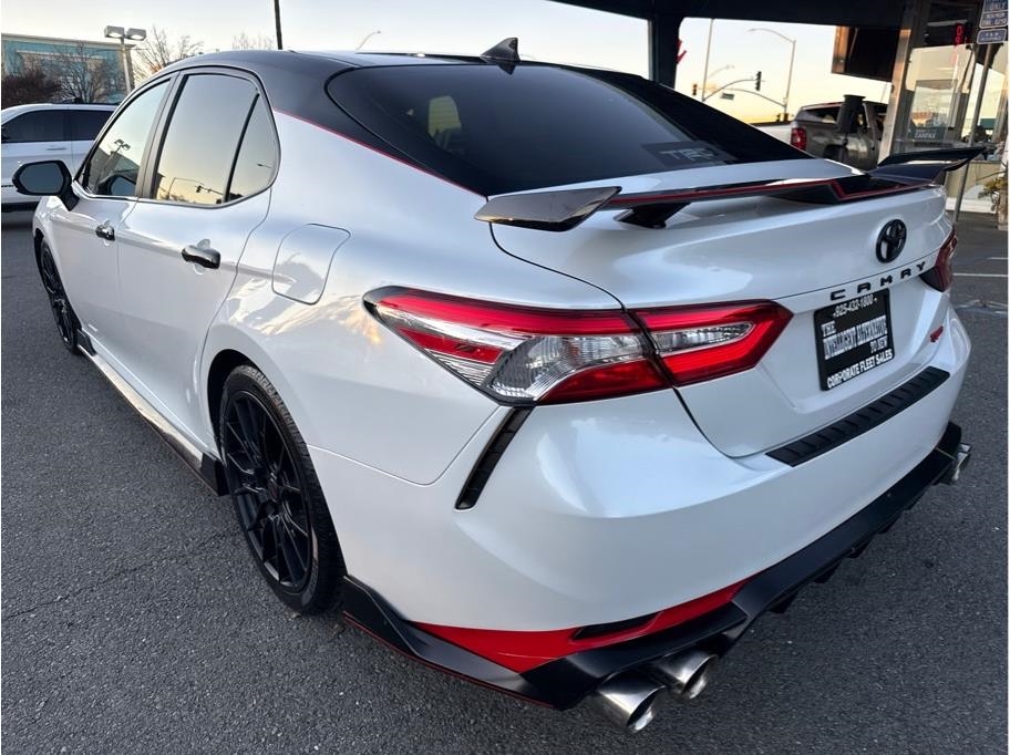 Toyota Camry XSE V6 2020