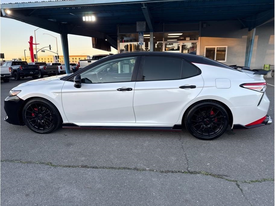 Toyota Camry XSE V6 2020