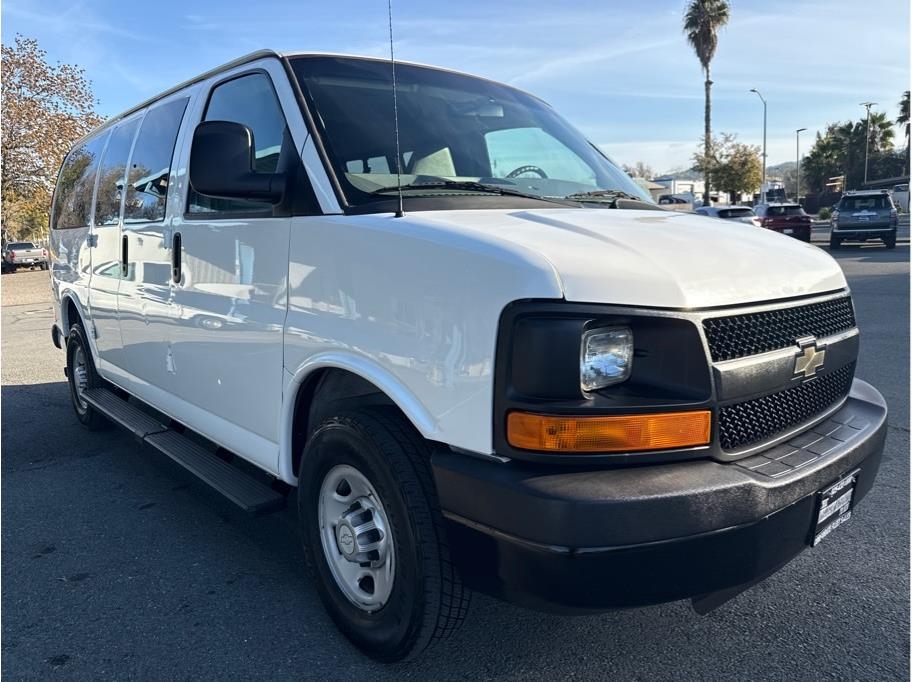 Chevrolet Express LS 2500 2015
