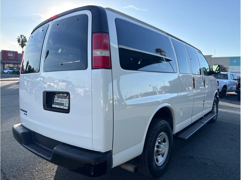 Chevrolet Express LS 2500 2015