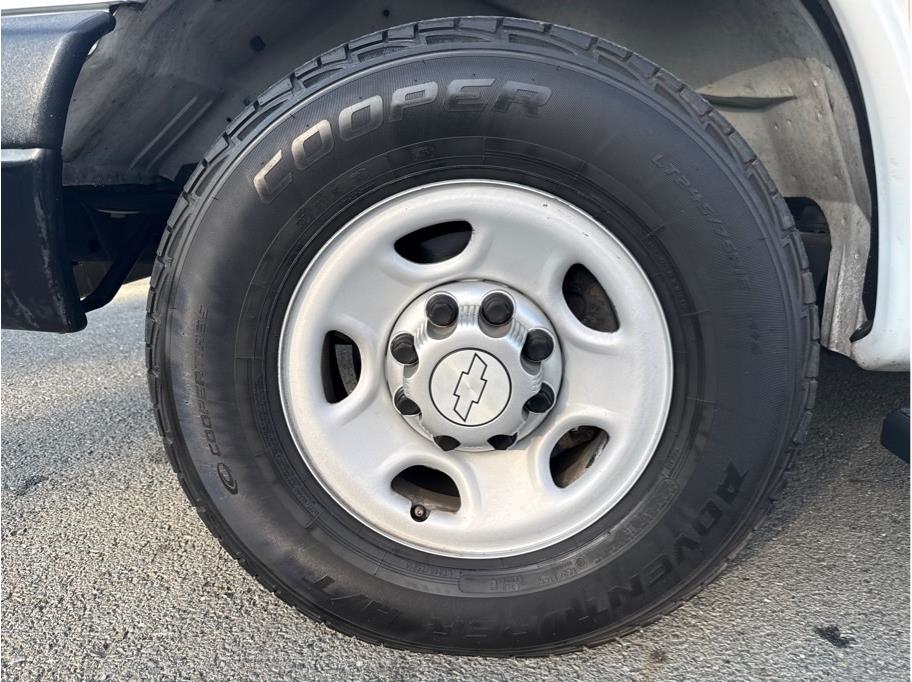 Chevrolet Express LS 2500 2015