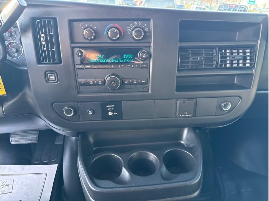 Chevrolet Express LS 2500 2015