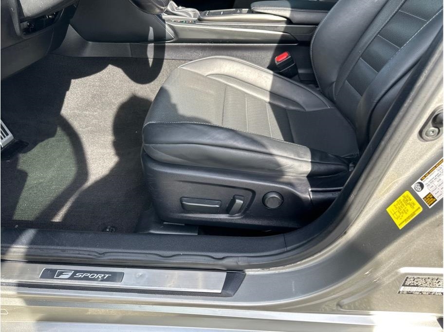 Lexus IS F SPORT 350 RWD 2022