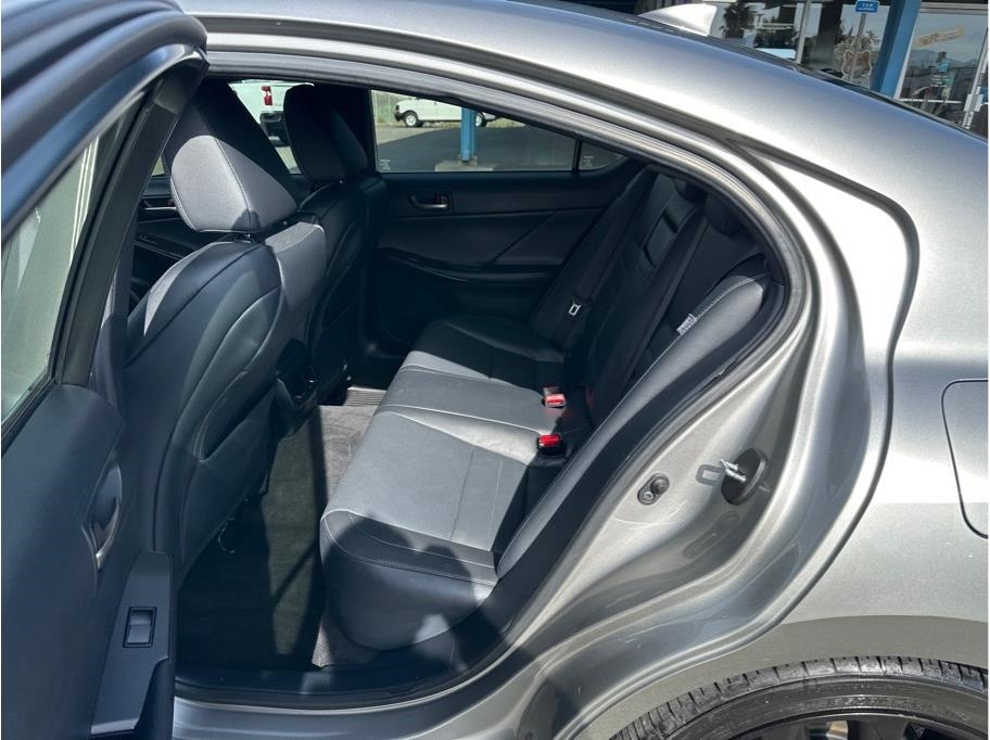 Lexus IS F SPORT 350 RWD 2022