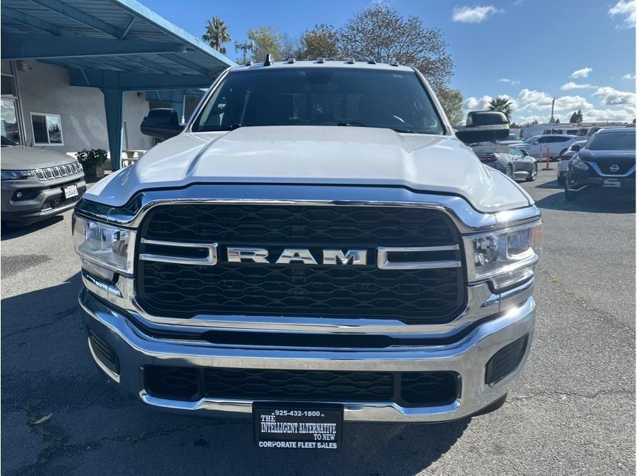 RAM 2500 Tradesman Crew Cab SWB 4WD 2022