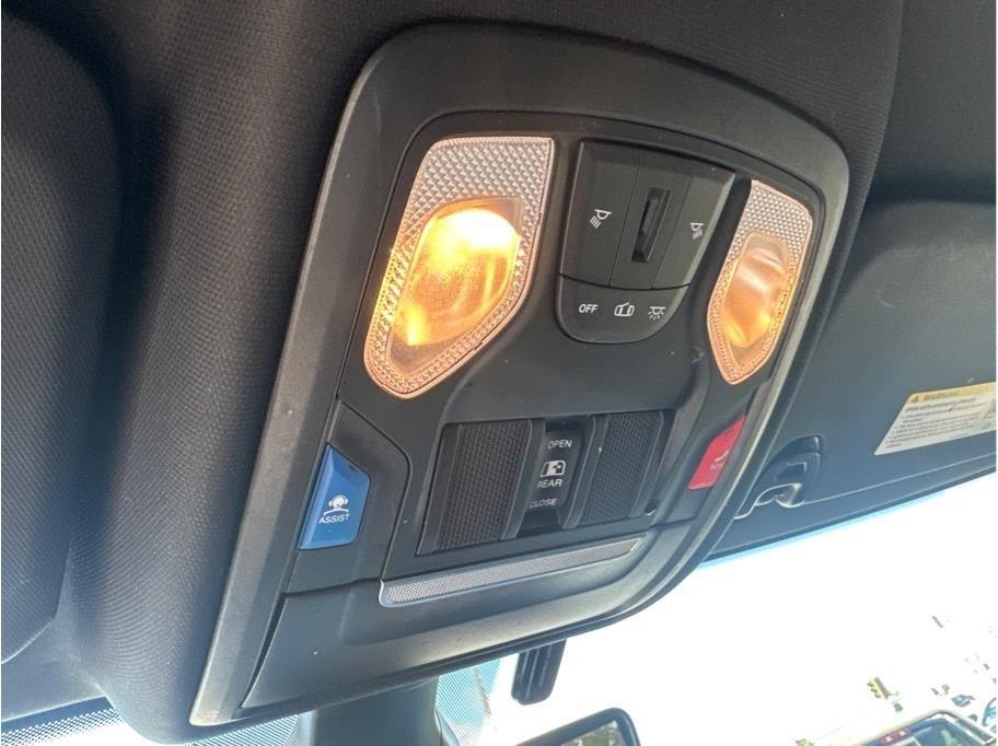 RAM 2500 Tradesman Crew Cab SWB 4WD 2022