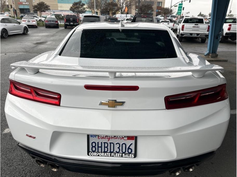 Chevrolet Camaro 1SS Coupe 8A 2018