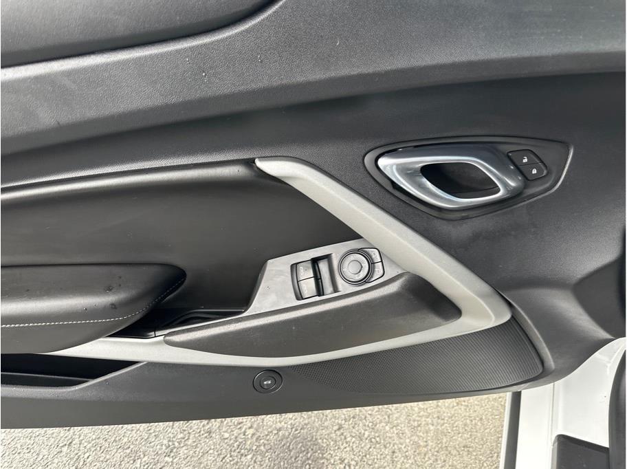 Chevrolet Camaro 1SS Coupe 8A 2018