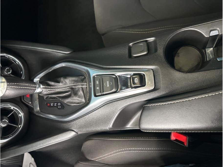 Chevrolet Camaro 1SS Coupe 8A 2018