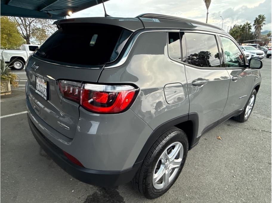 Jeep Compass Latitude 2023