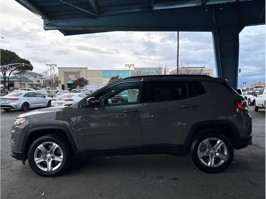 Jeep Compass Latitude 2023