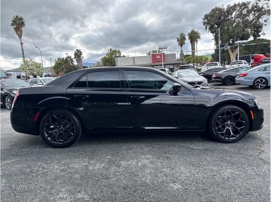 Chrysler 300 S V6 RWD 2020